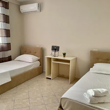 아파트 Spacious 3 Bedroom In Vollga Promenade Durrës