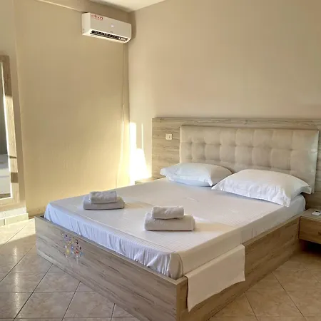 Spacious 3 Bedroom In Vollga Promenade