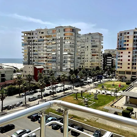 Spacious 3 Bedroom In Vollga Promenade